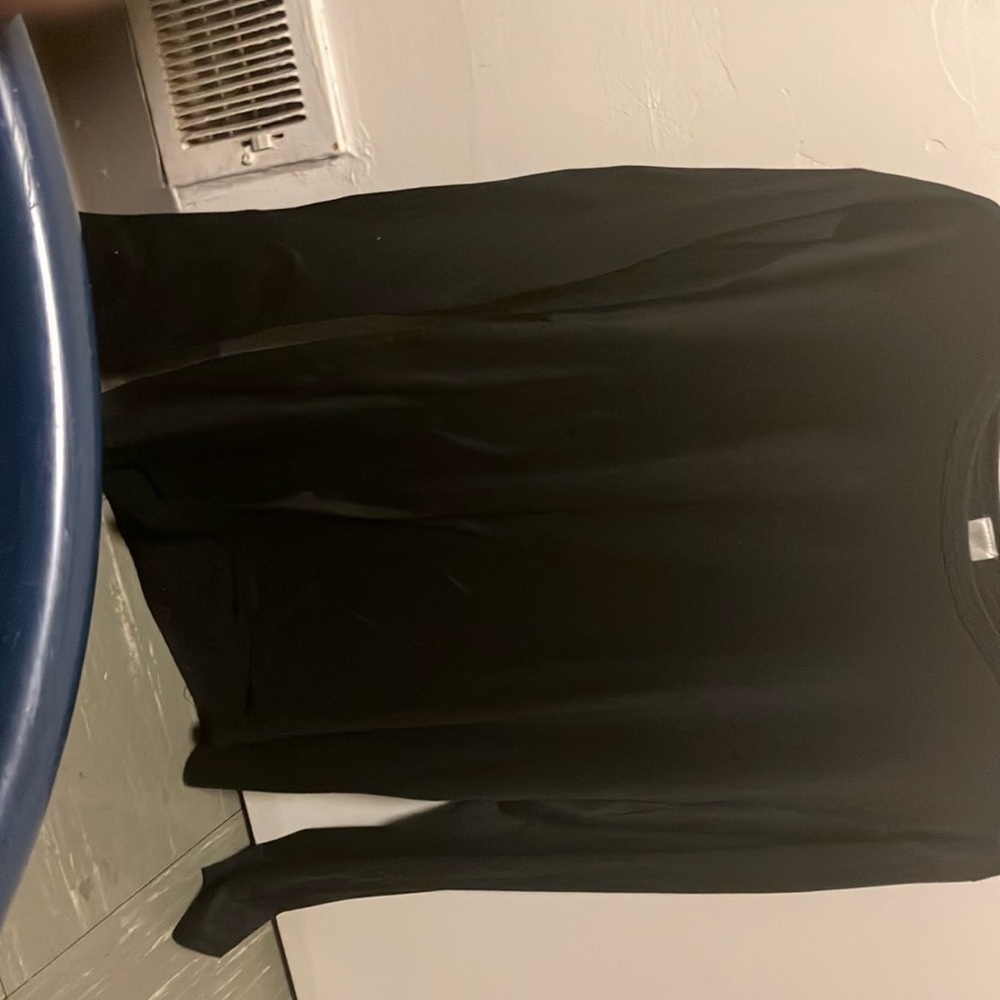 Black long sleeve T